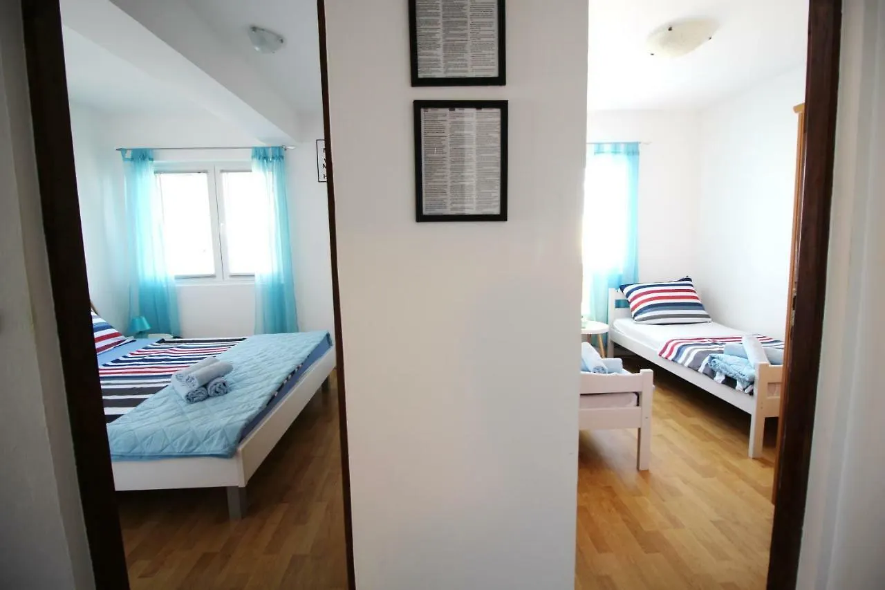 Apartment Adriano Zadar 0*,